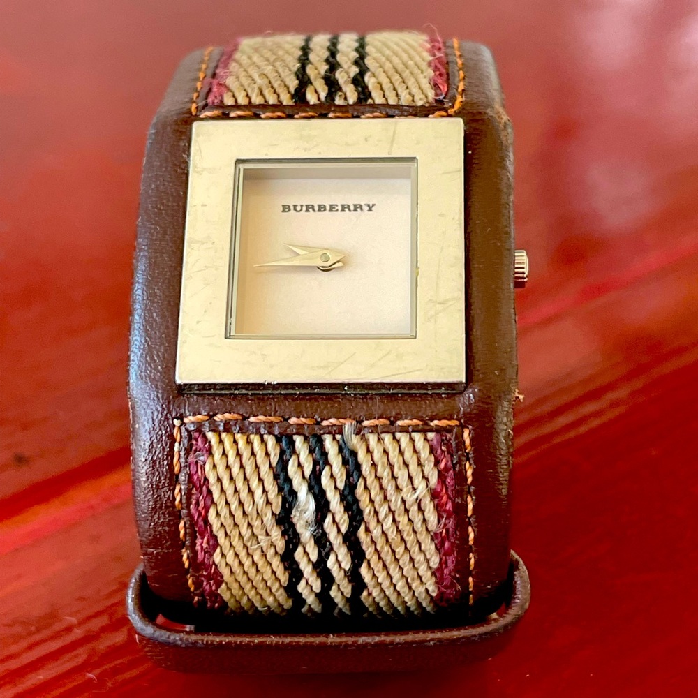Burberry Vintage Women Watch